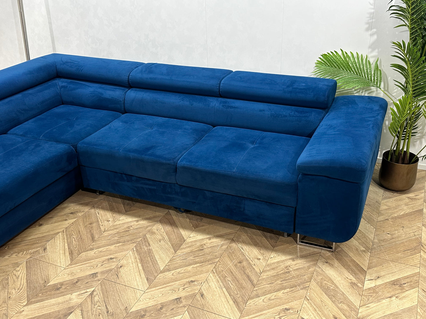 Blauwe Velvet Hoekbank ~ Slaapfunctie ~ Opbergruimte ~ Nieuwstaat