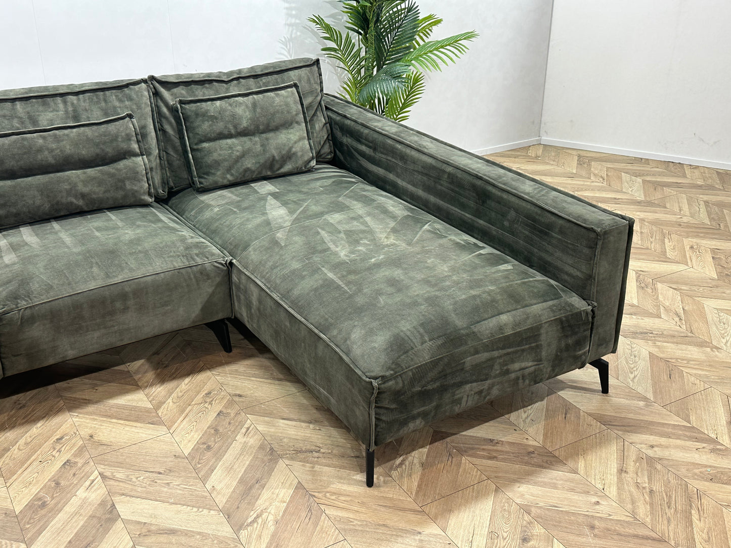 Room108 Groene Velvet U Bank ~ Losse Kussens Met Afneembare Hoezen