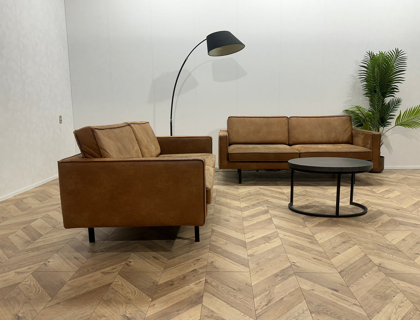 Cognac Bruine Suede Lederen Banken Set ~ Losse Kussens Met Afneembare Hoezen