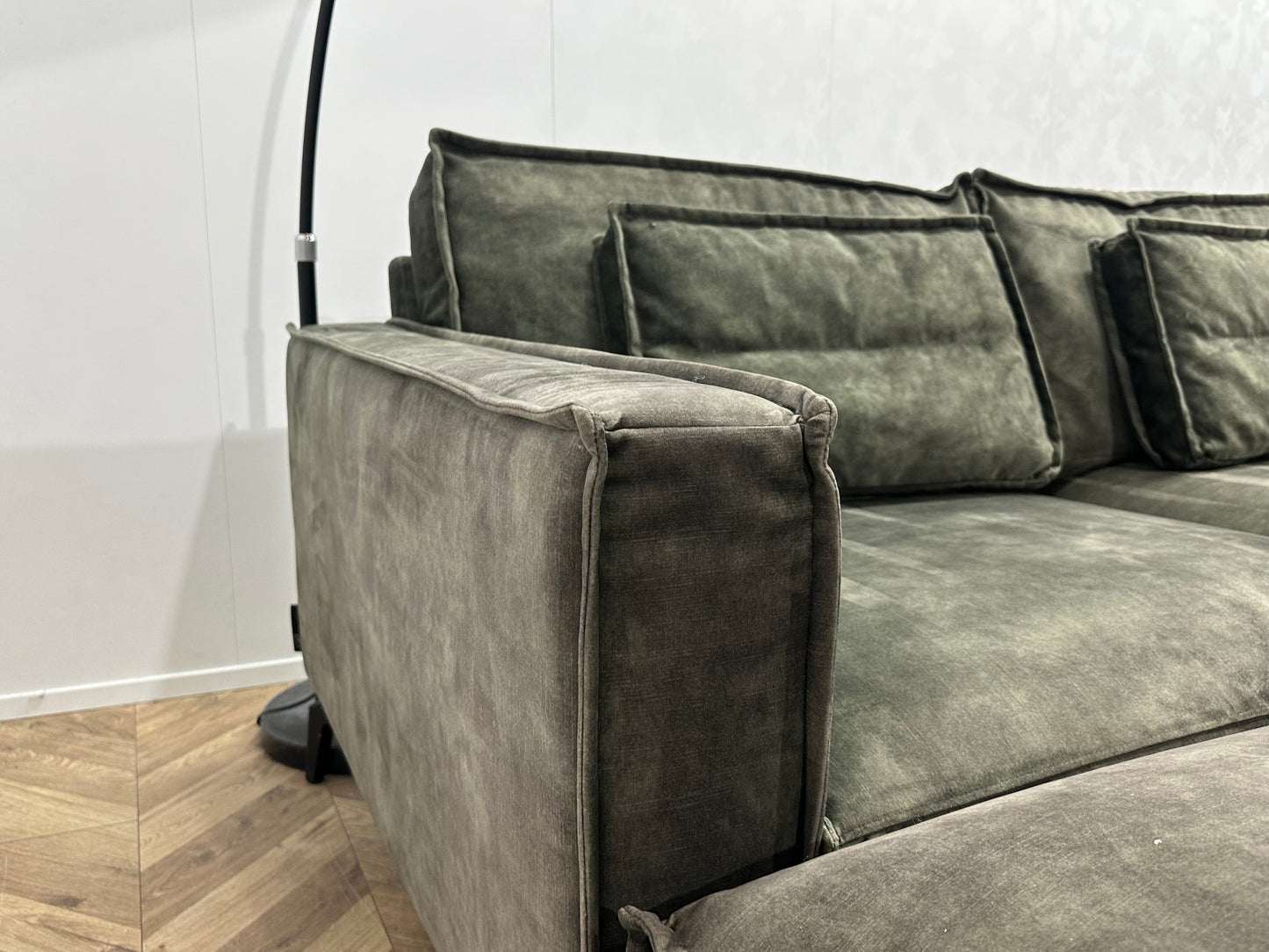 Room108 Groene Velvet U Bank ~ Losse Kussens Met Afneembare Hoezen