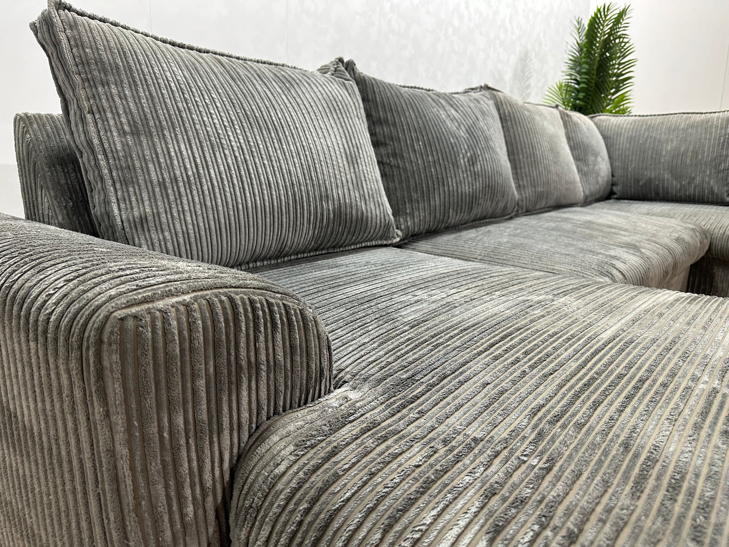Antraciet Ribstof U Bank ~ Losse Kussens Met Afneembare Hoezen