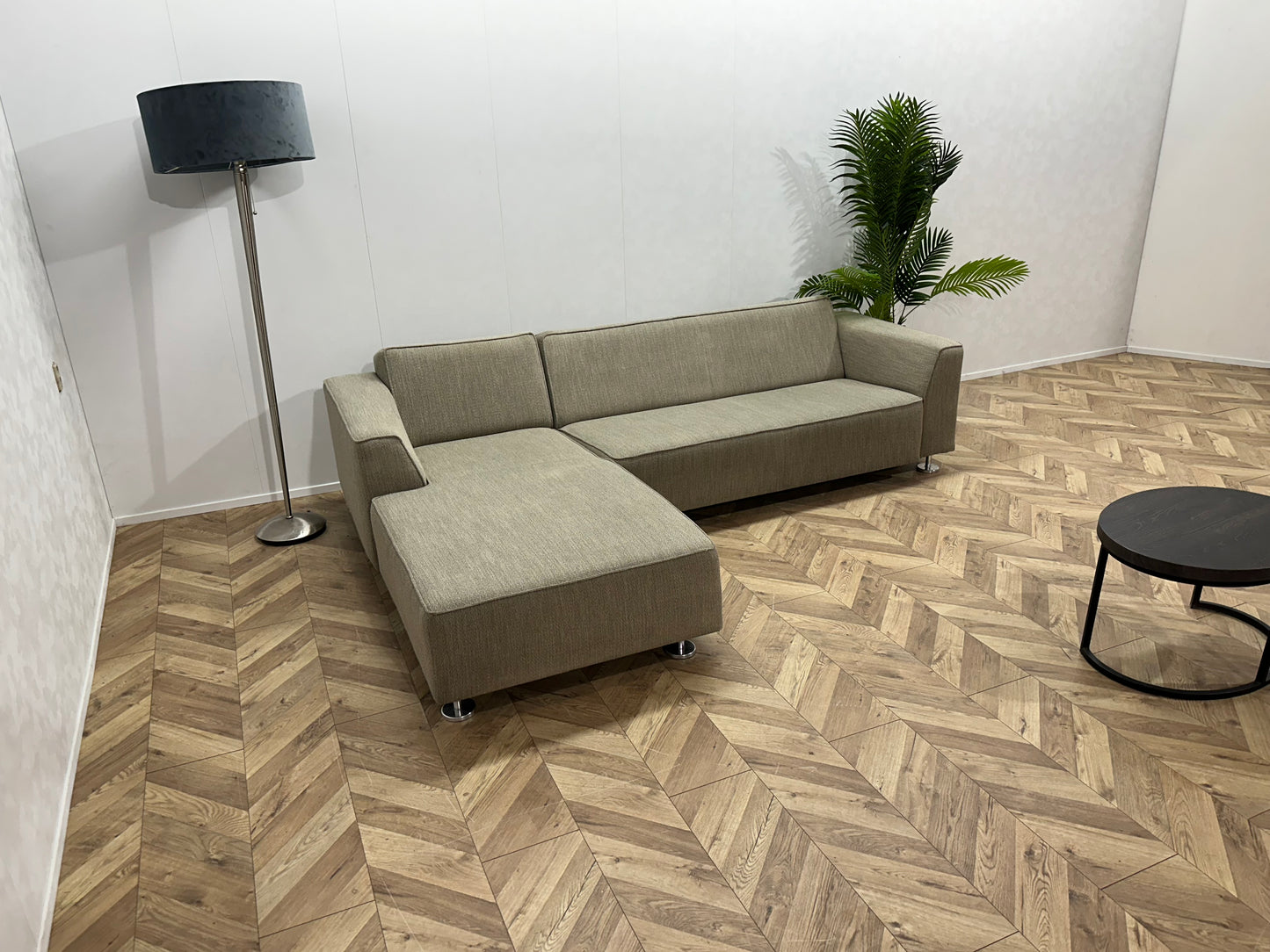 Goossens Beige Hoekbank ~ Vaste Kussens