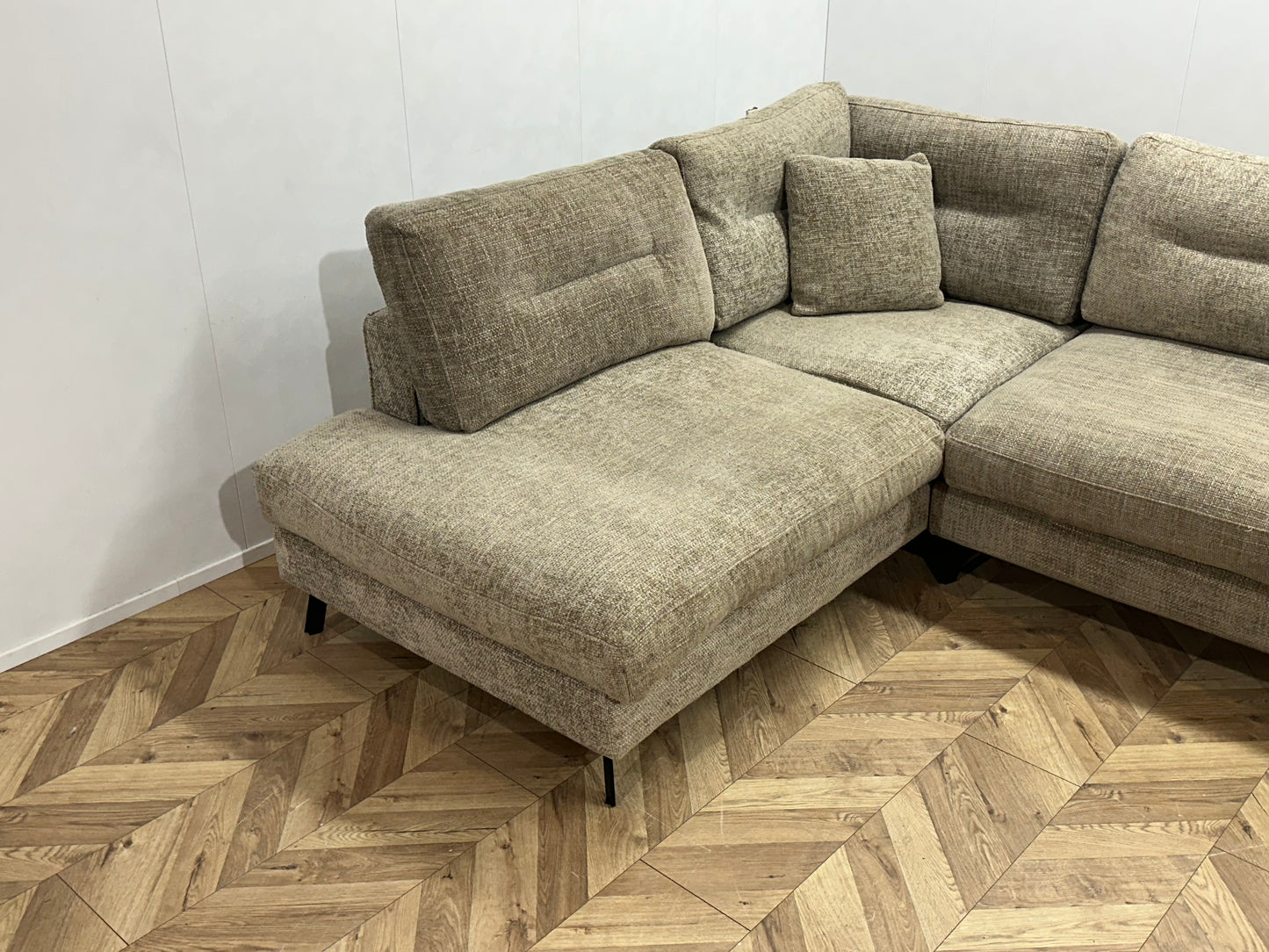 Ruime Beige U Bank ~ Losse Kussens Met Afneembare Hoezen