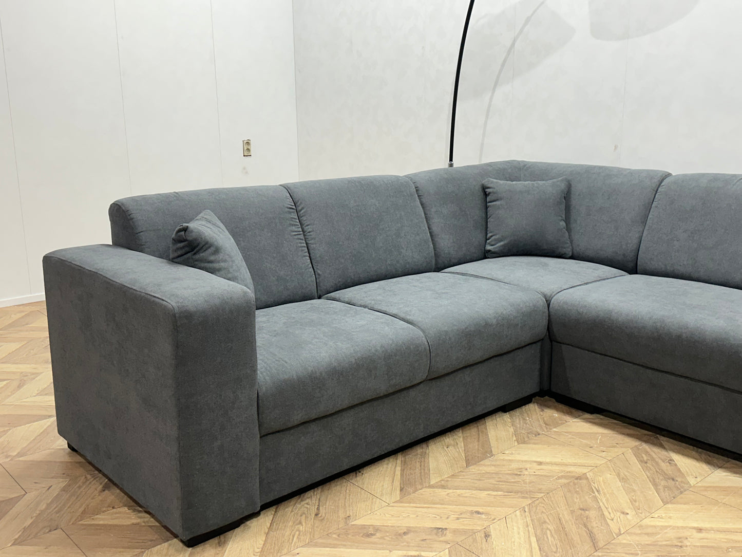 !Showroommodel! Antraciet Suède Stoffen Hoekbank