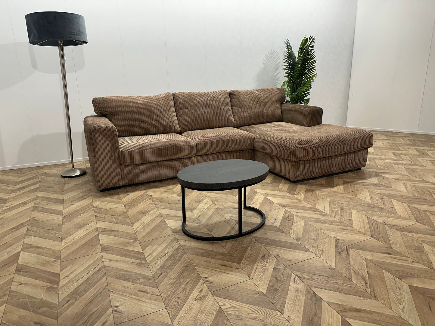 Beige Ribstof Hoekbank ~ Losse Rugkussens Met Afneembare Hoezen