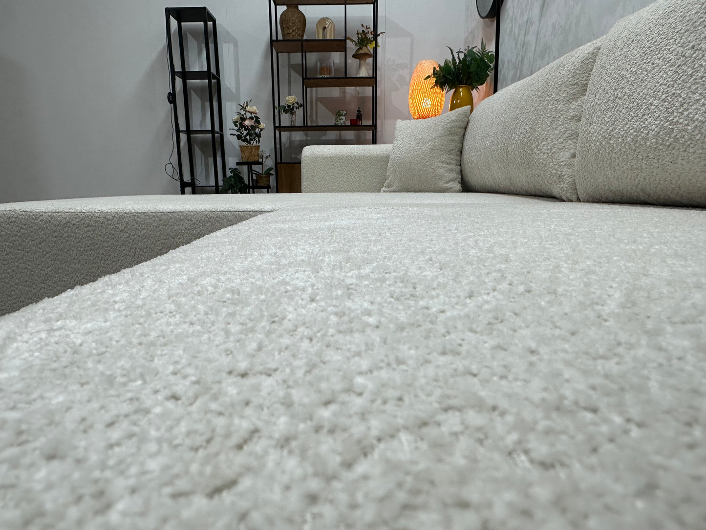 !Showroommodel! Witte Bouclé Hoekbank