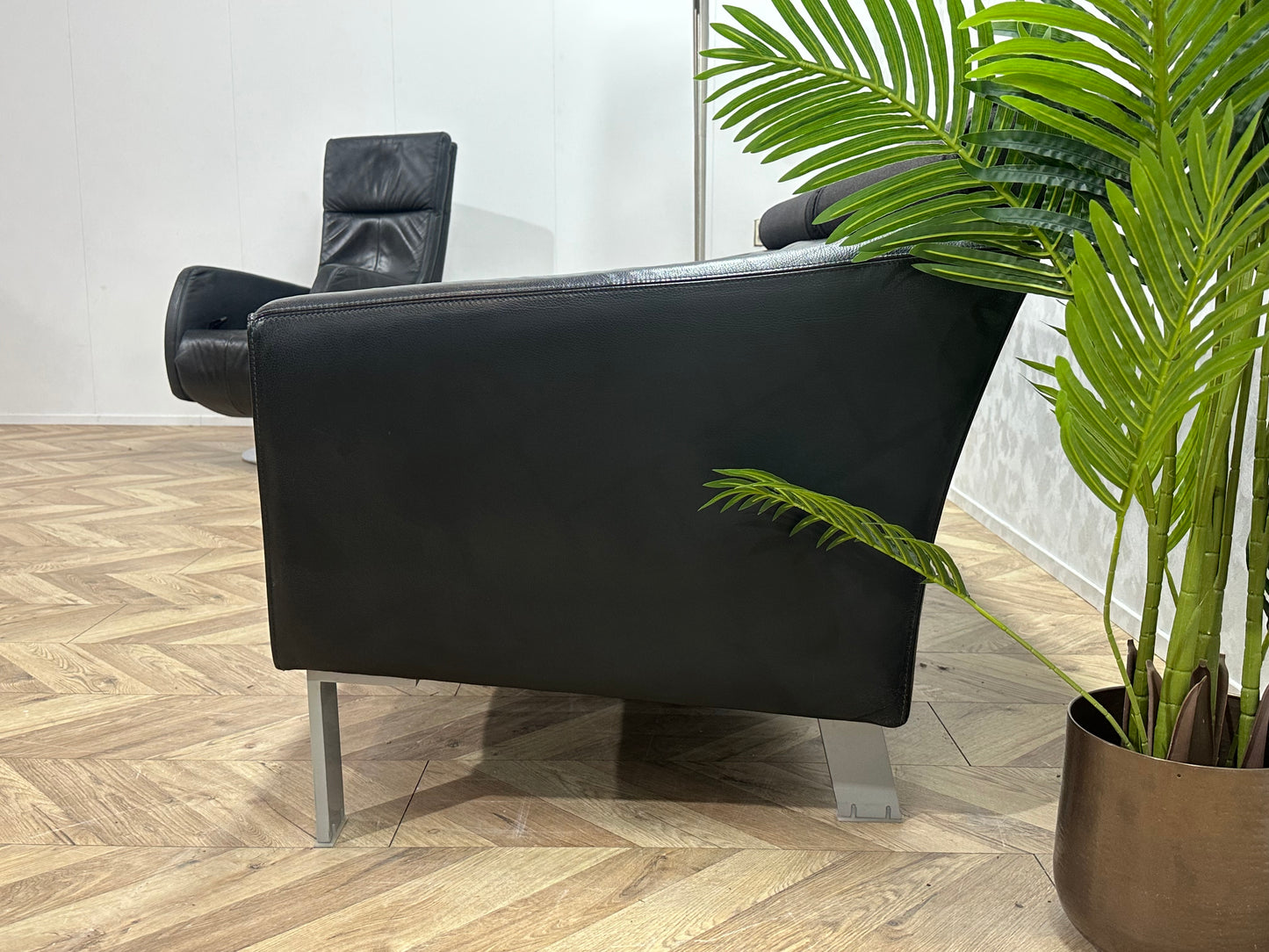 Zwarte Echt Lederen 4-Zits Bank Inc Fauteuil ~ Verstelbare Stoffen Hoofdsteunen