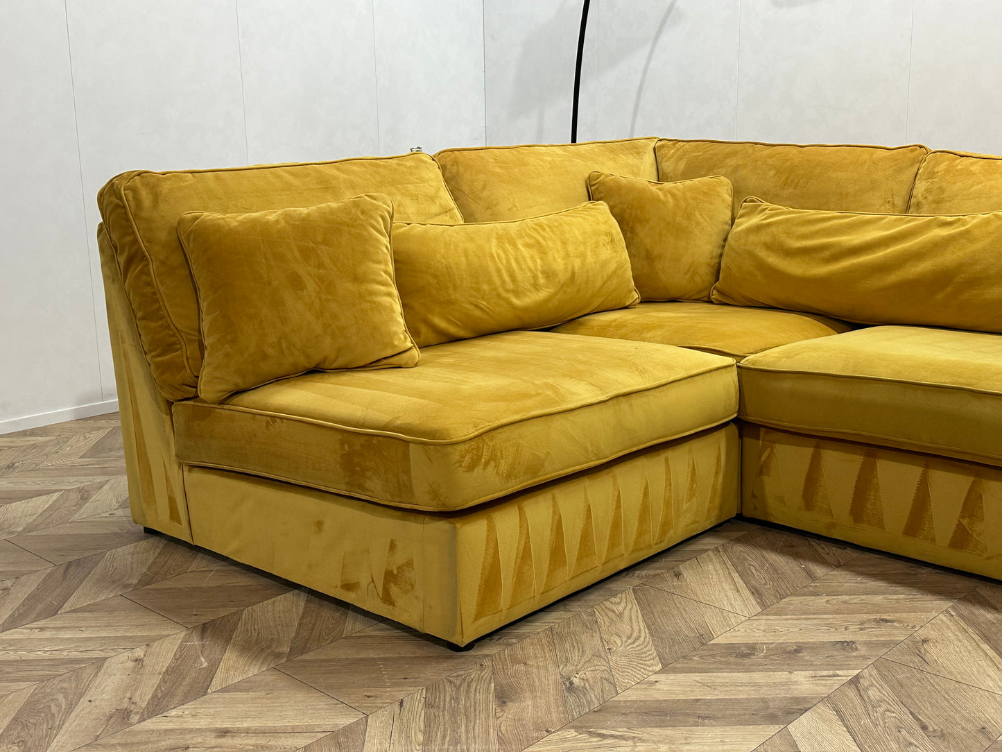 Gele Ruime Velvet U Bank ~ Losse Kussens Met Afneembare Hoezen