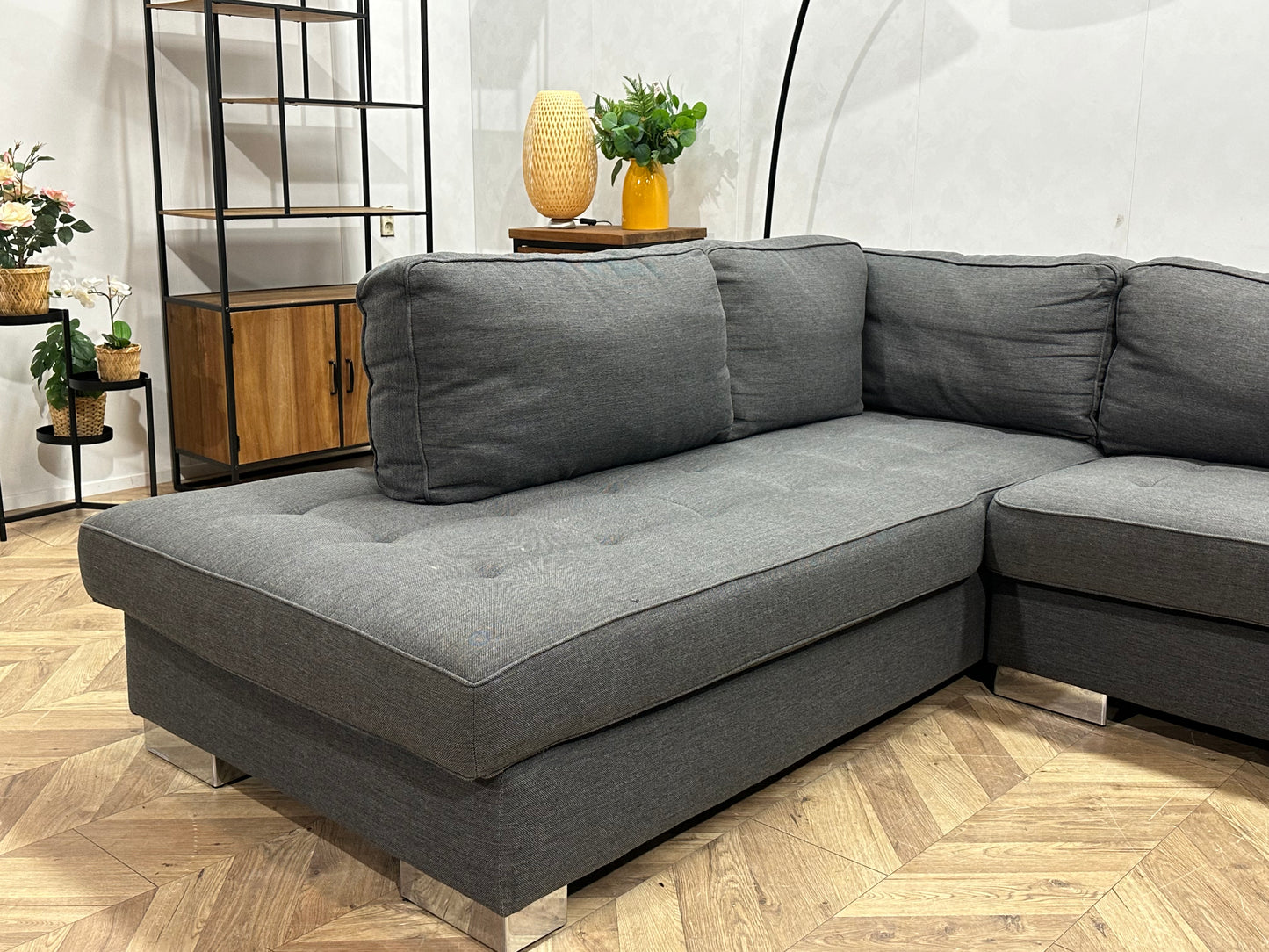 Goossens Grijze Hoekbank ~ Losse Kussens Met Afneembare Hoezen