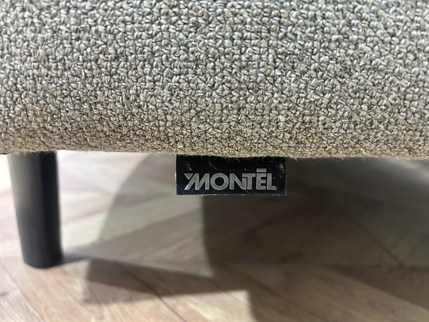 Montél Taupe Hoekbank ~ Losse Rugkussens Met Afneembare Hoezen