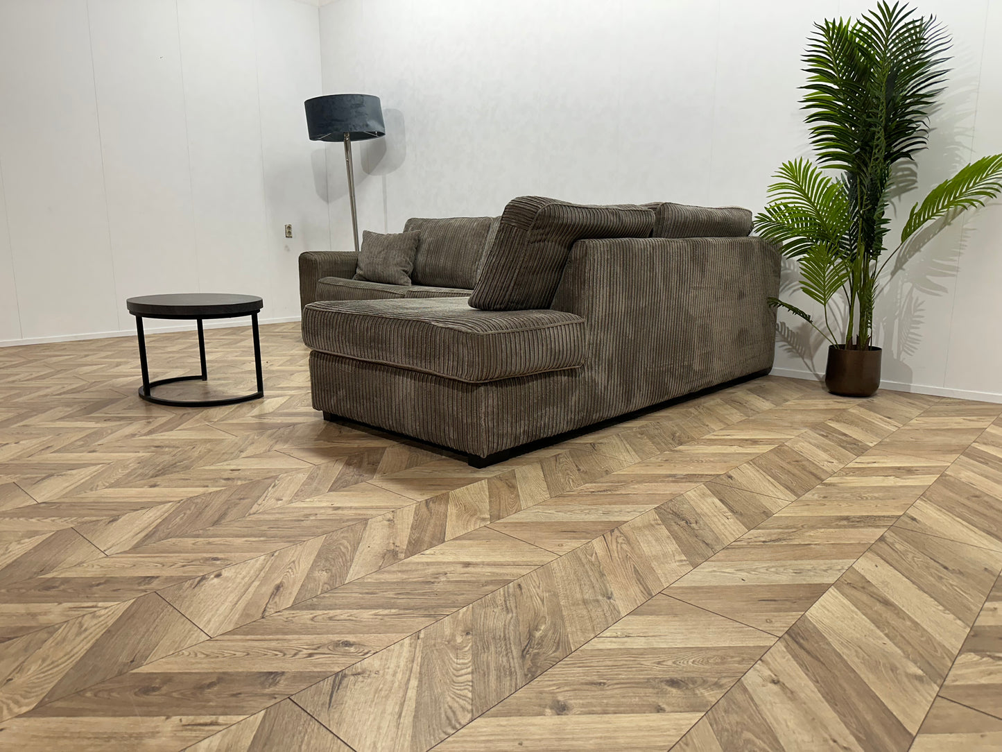 Taupe Ribstof Hoekbank ~ Losse Kussens Met Afneembare Hoezen