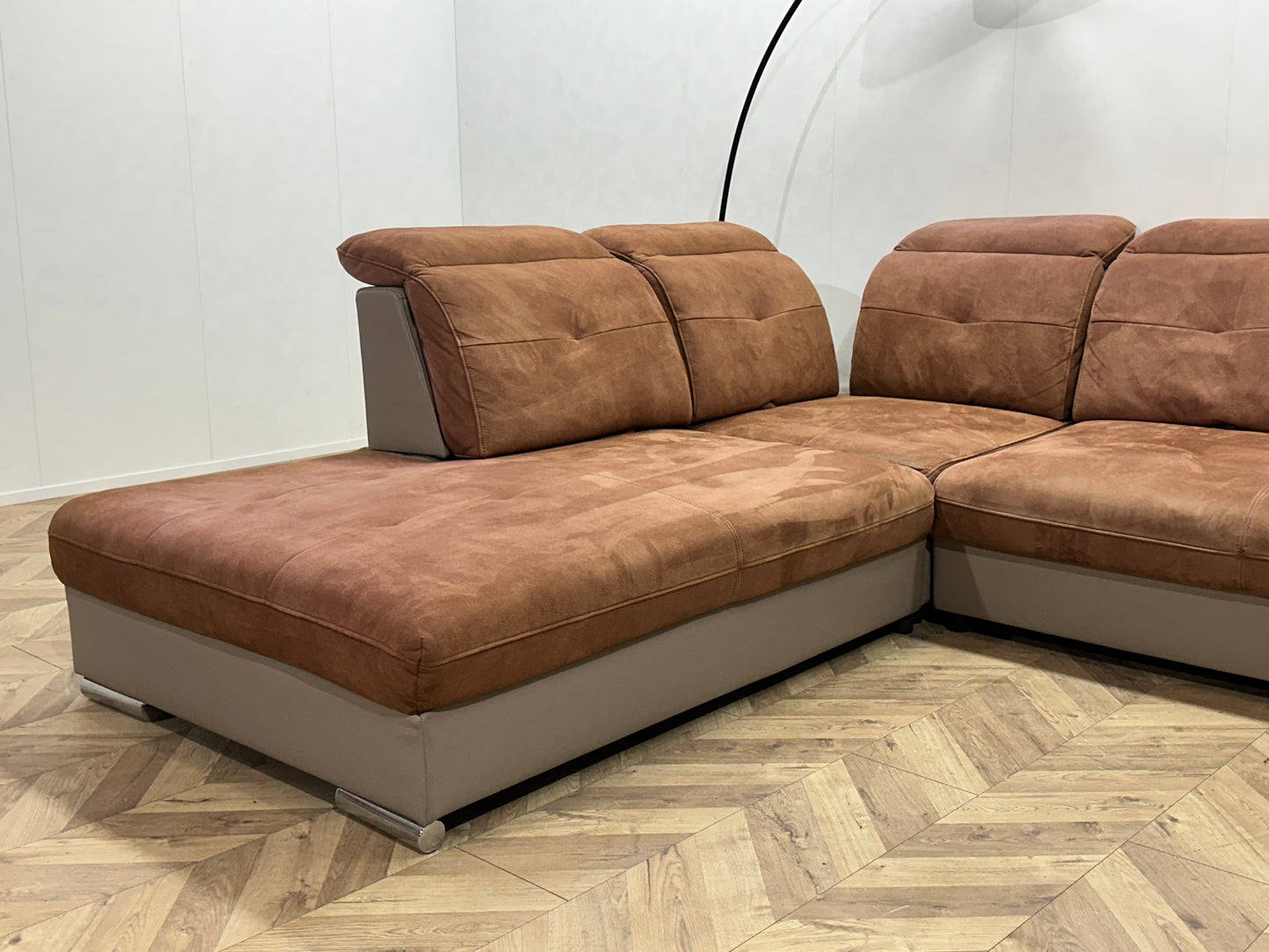 Cognac Bruine/Grijze Suède Stoffen/Lederen U Bank ~ Opbergruimte ~ Verstelbare Rug/Hoofdsteunen