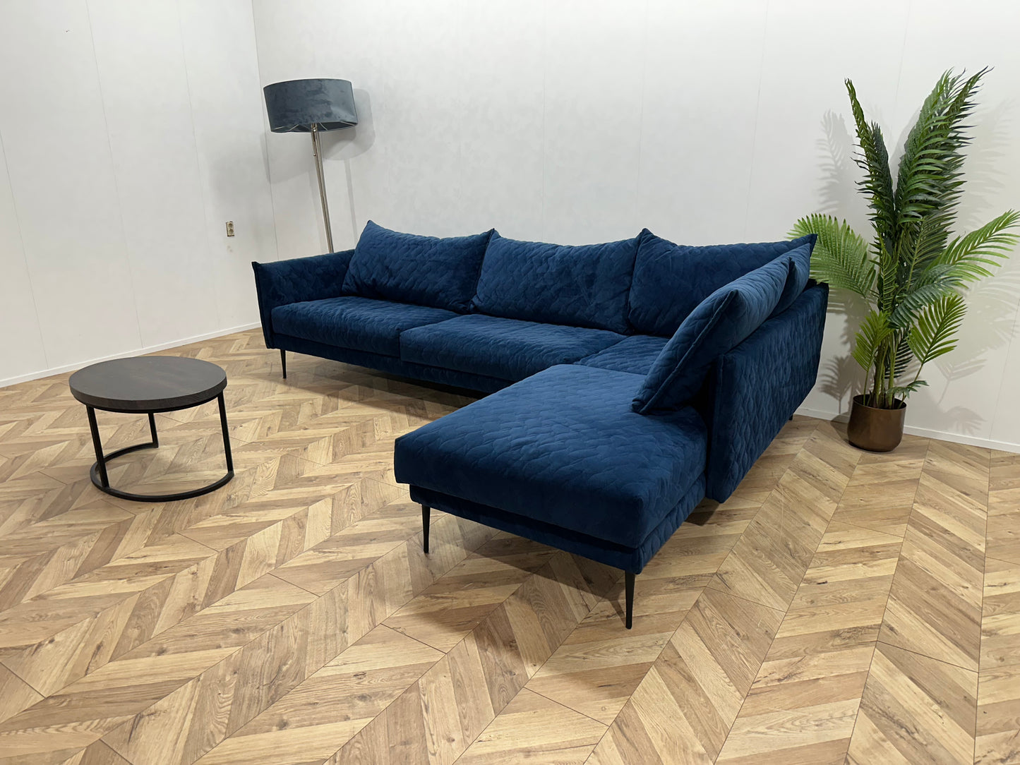 Donker Blauwe Velvet Hoekbank ~ Nieuwstaat