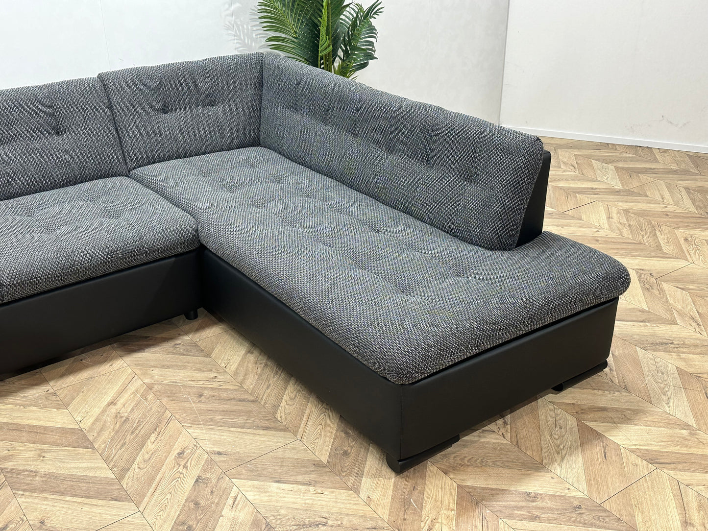 !Showroommodel! Grijze/Zwarte Stoffen/Lederen U Bank