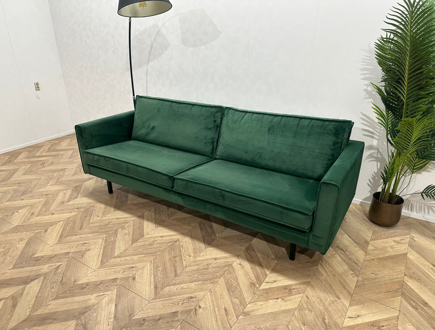 Sissy-Boy Homeland Groene Velvet 2.5-Zits Bank ~ Losse Kussens Met Afneembare Hoezen