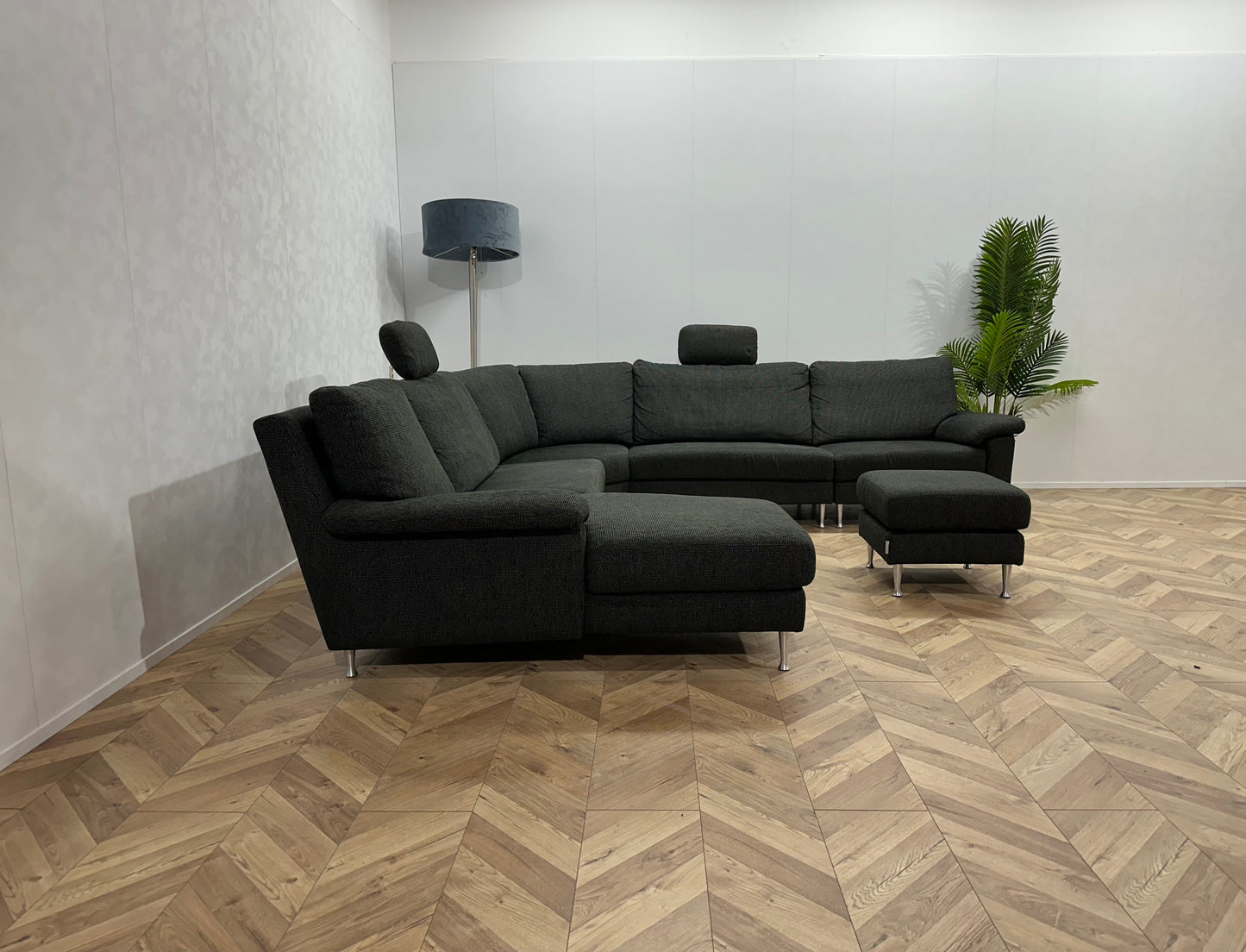 W.Schillig Antraciet U bank Inc Hocker ~ Vaste Kussens
