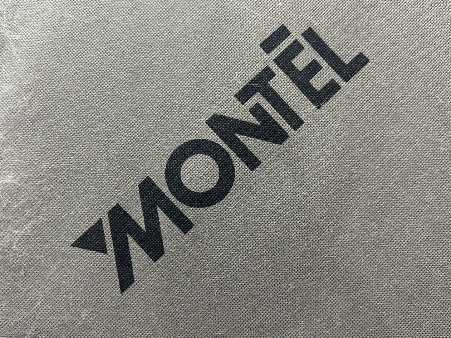 Zwarte Montèl 3-Zits Bank ~ Vaste Kussens