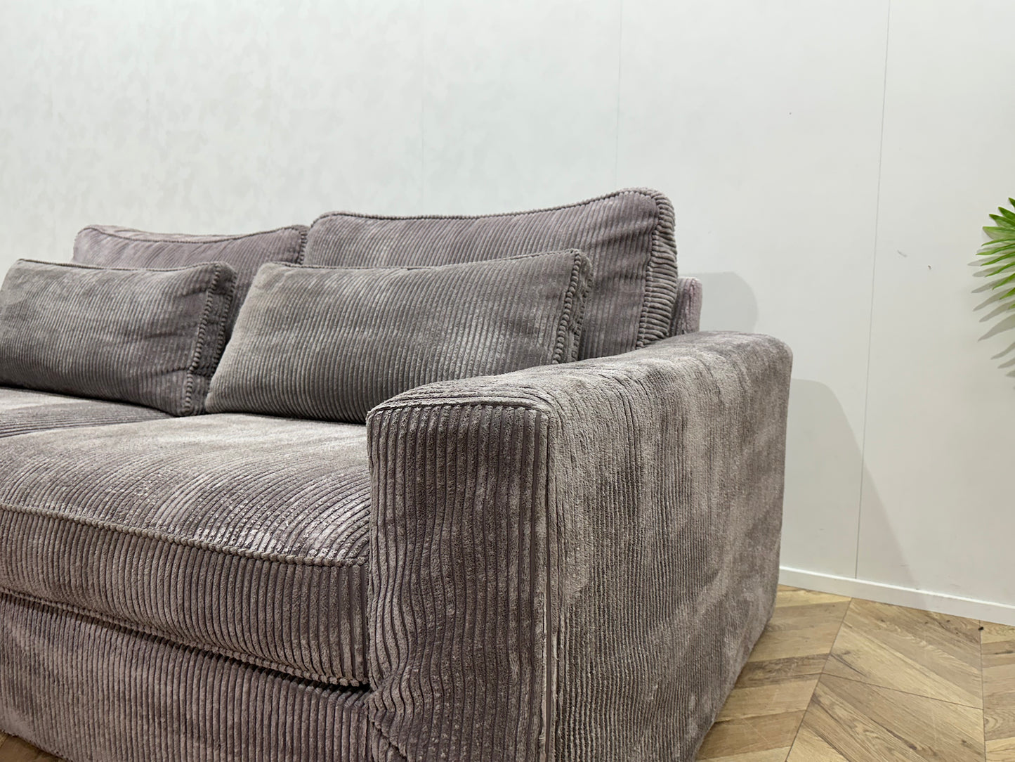 Licht Grijze Ribstof 2.5-Zits Bank ~ Losse Kussens Met Afneembare Hoezen