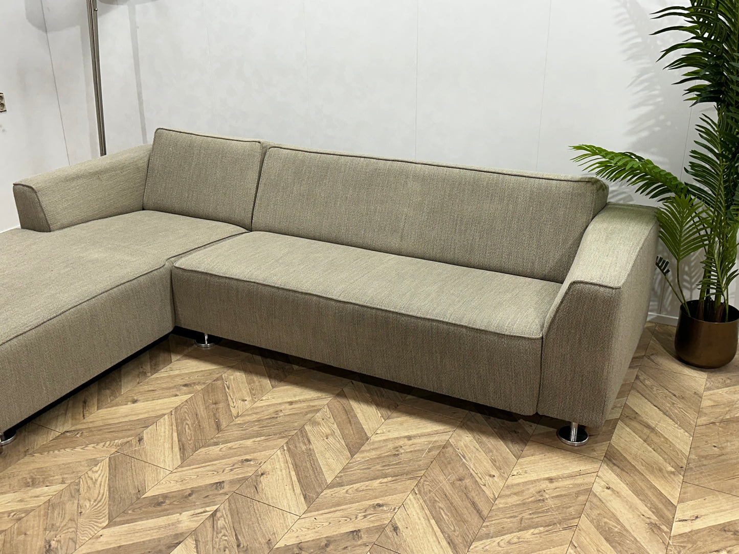 Goossens Beige Hoekbank ~ Vaste Kussens