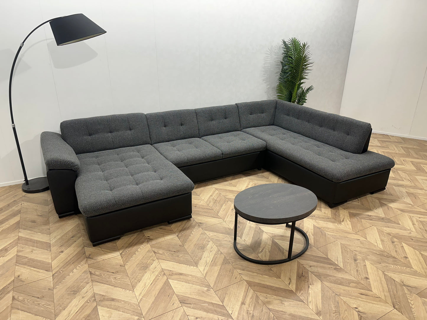 !Showroommodel! Grijze/Zwarte Stoffen/Lederen U Bank