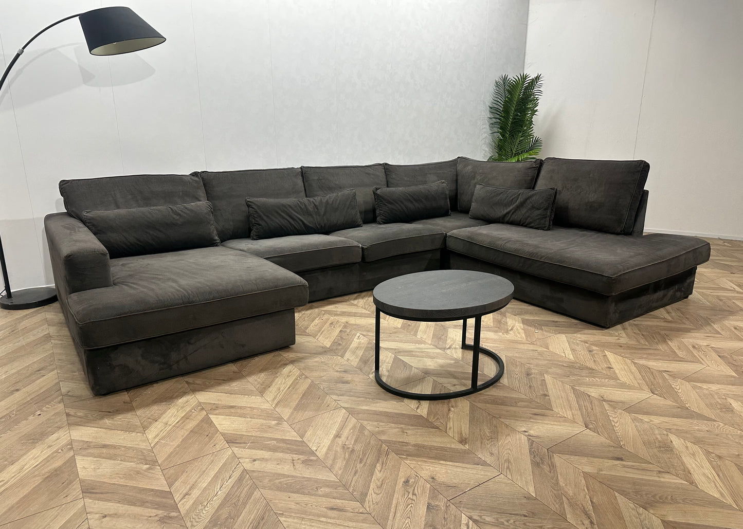 Antraciet Velvet U Bank ~ Losse Kussens Met Afneembare Hoezen