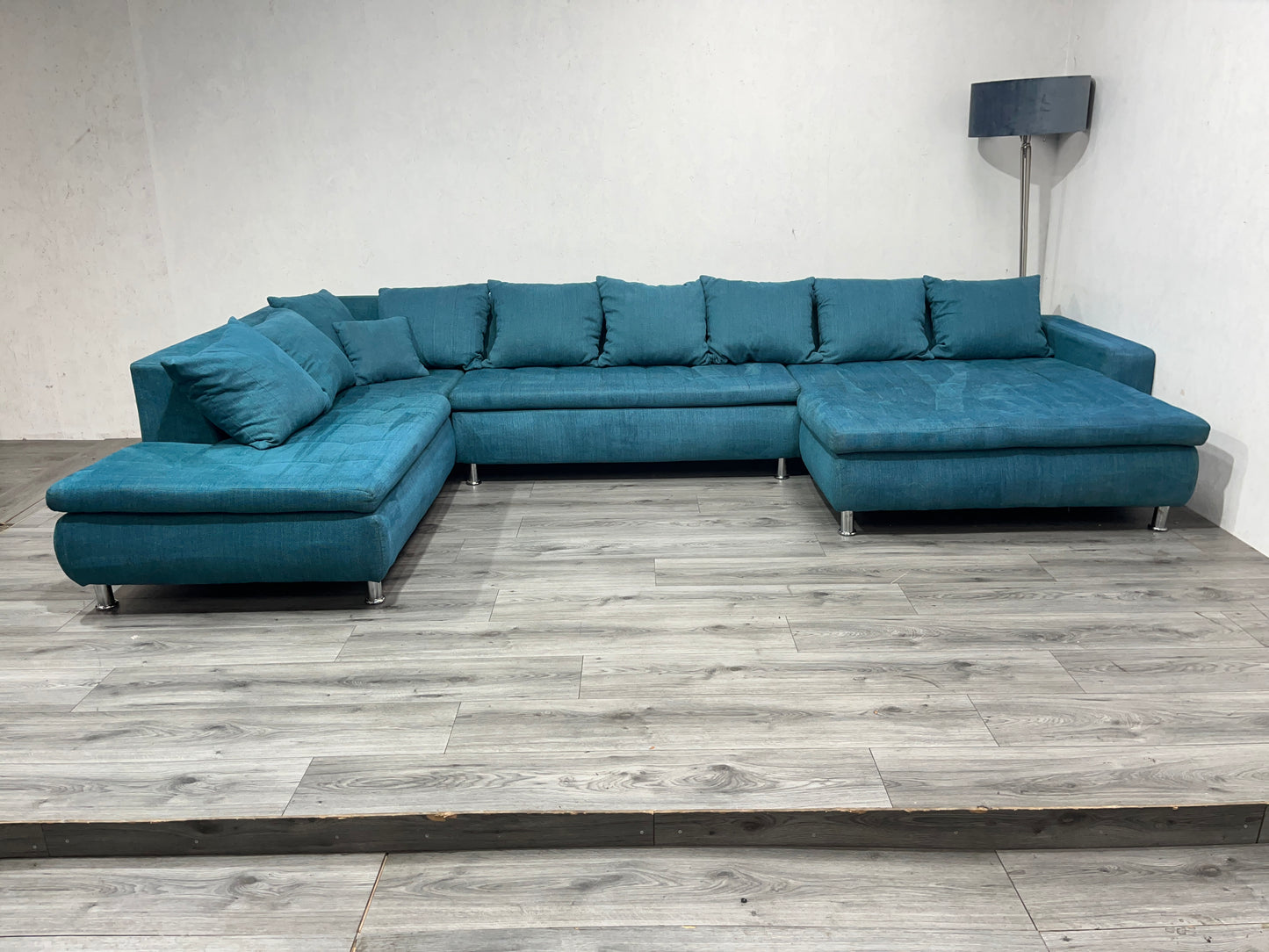 Ruime Blauwe U Bank