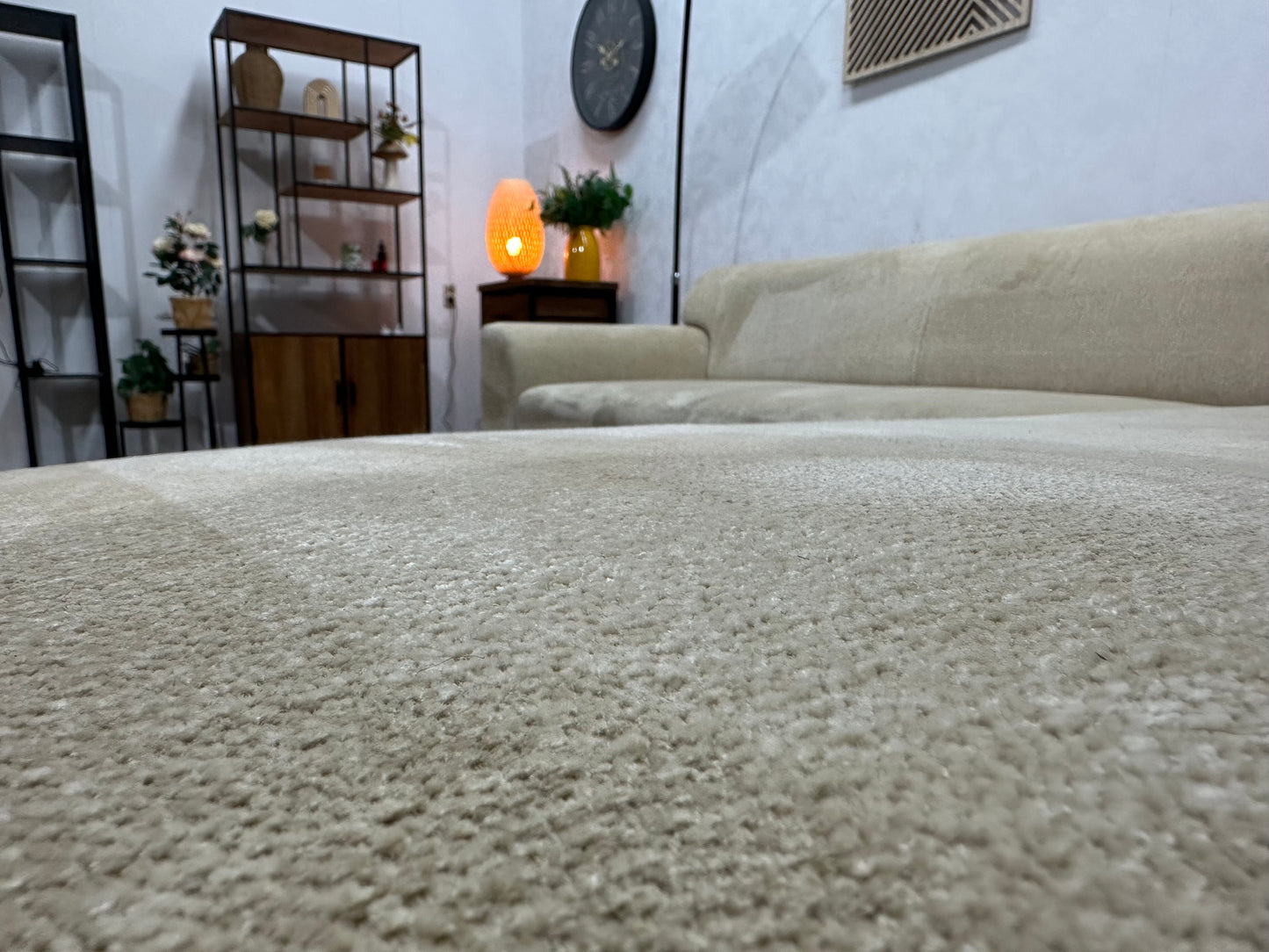 Crème Bouclé Stoffen Hoekbank ~ Vaste Kussens