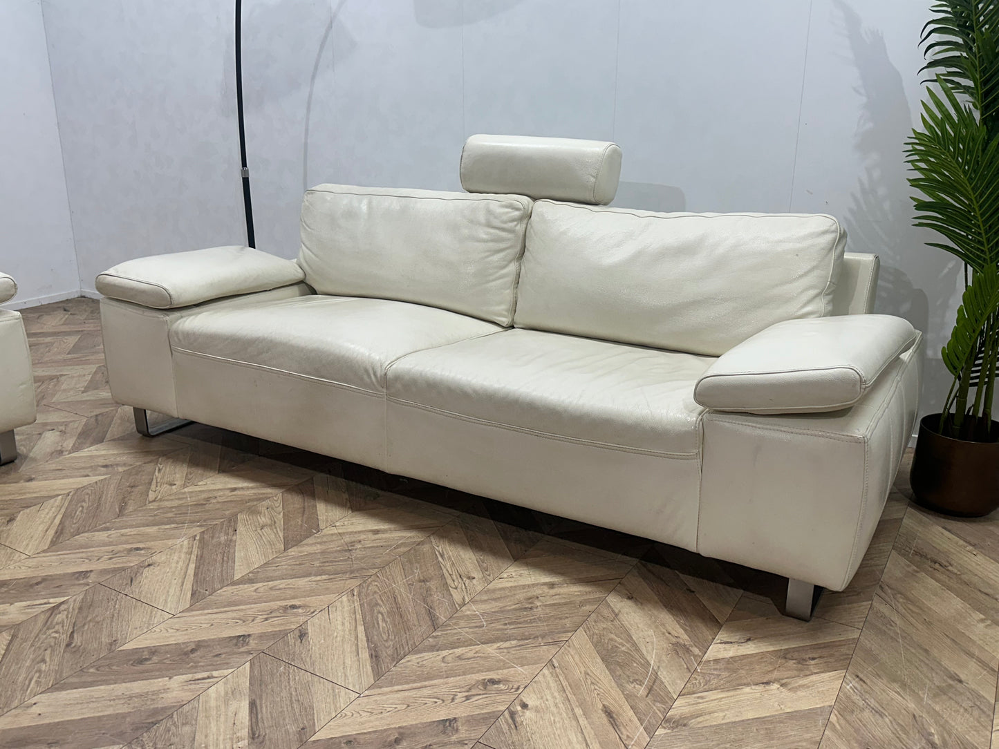 Witte Echt Lederen Banken Set ~ Losse Rugkussens Met Afneembare Hoezen