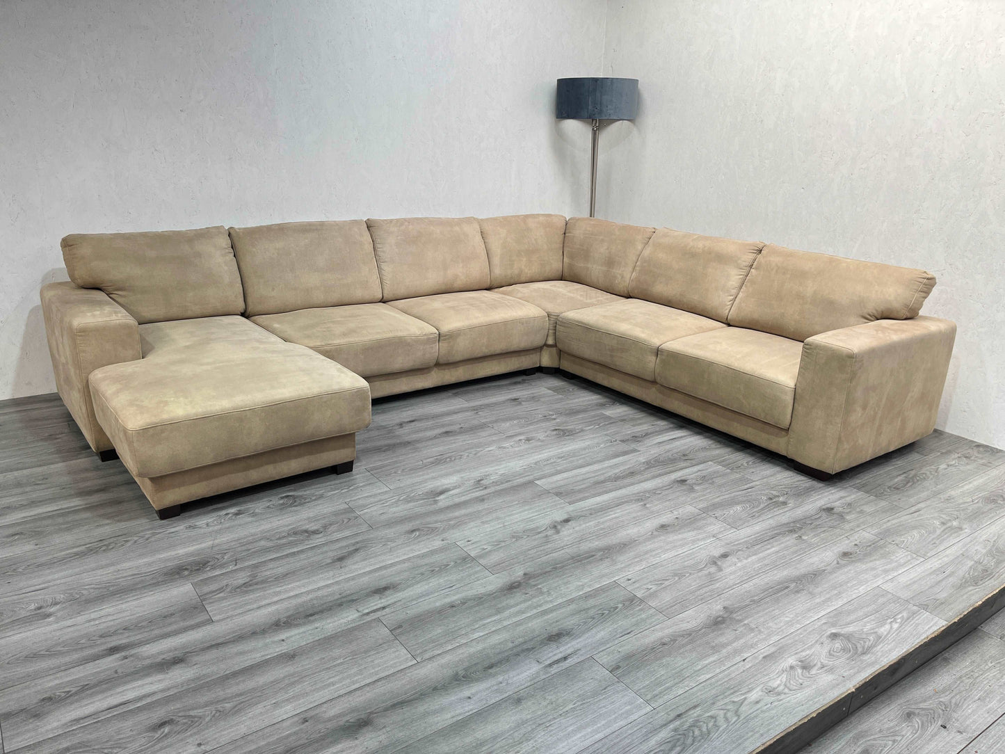 Beige / Crème U Bank ~ Nieuwstaat