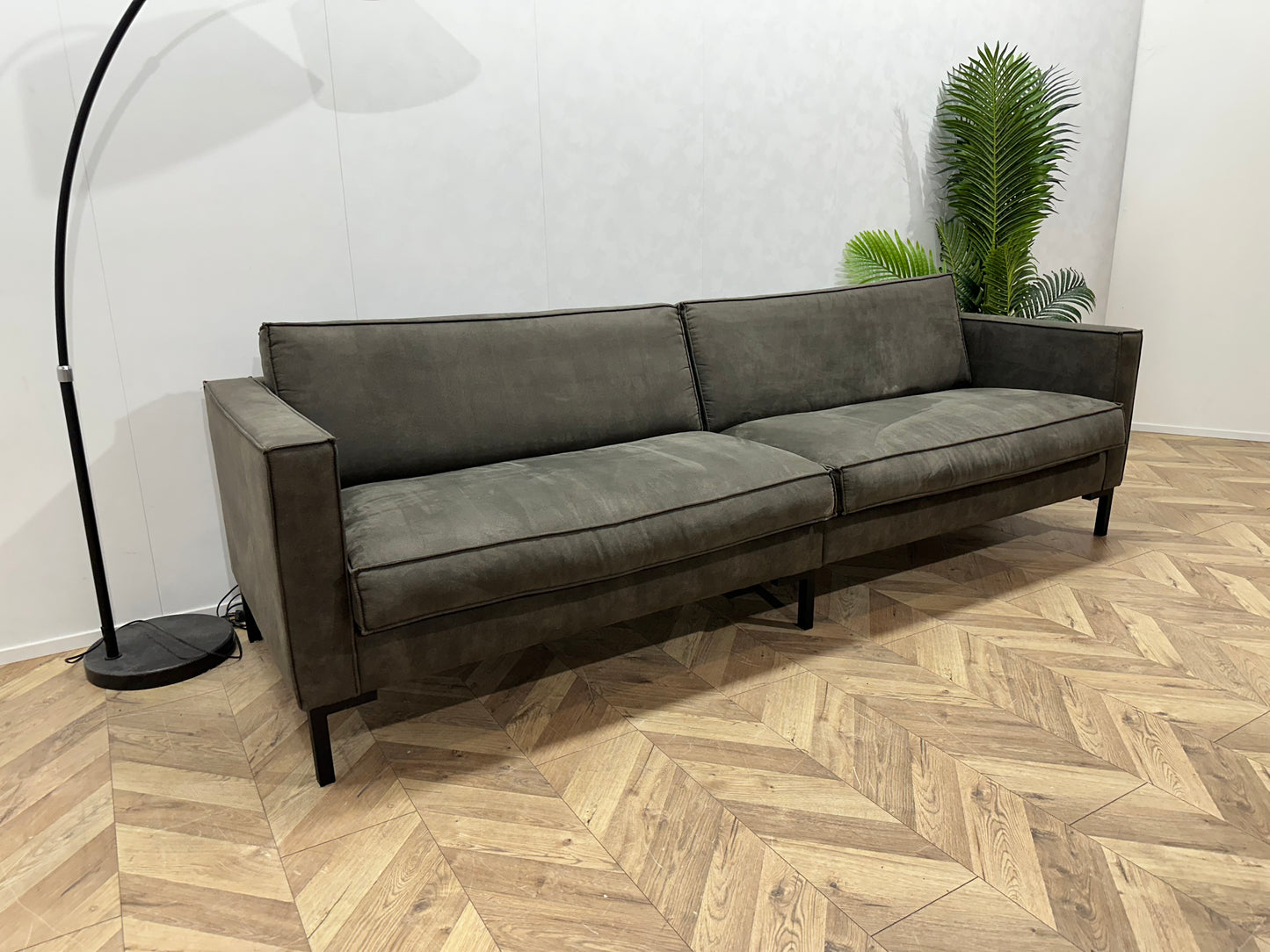 Antraciet Velvet 2.5-Zits Bank ~ Losse Kussens Met Afneembare Hoezen