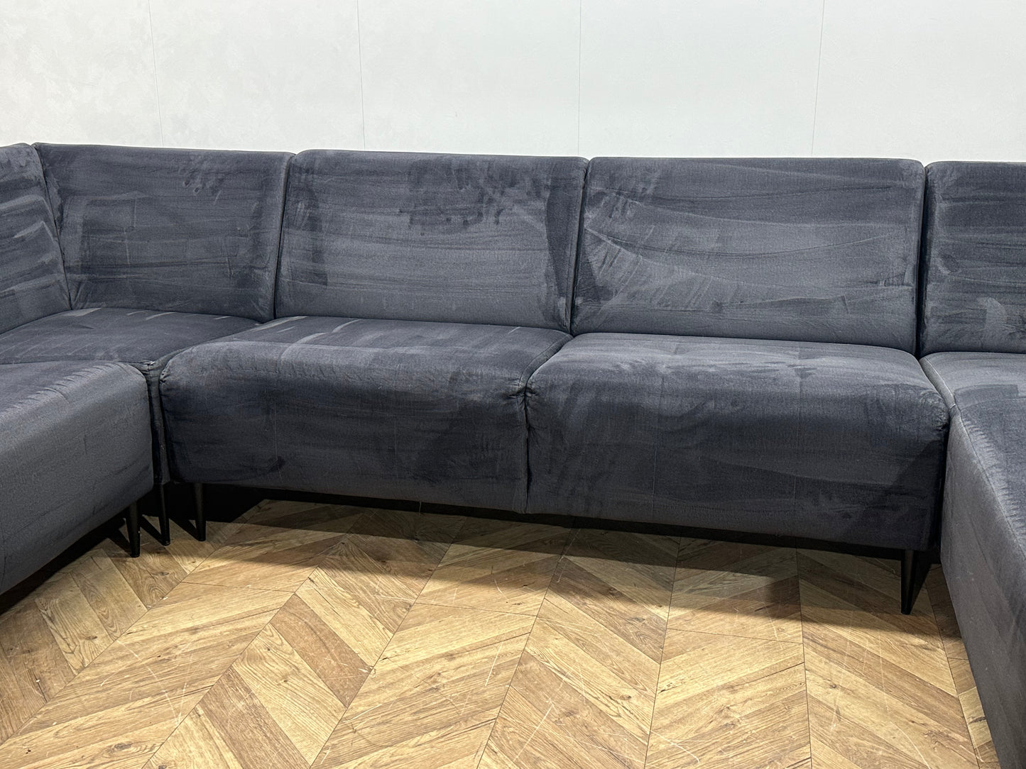 Antraciet Velvet U Bank ~ Vaste Kussens