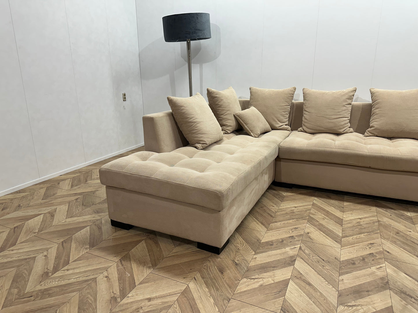 Beige Hoekbank ~ Losse Kussens Met Afneembare Hoezen