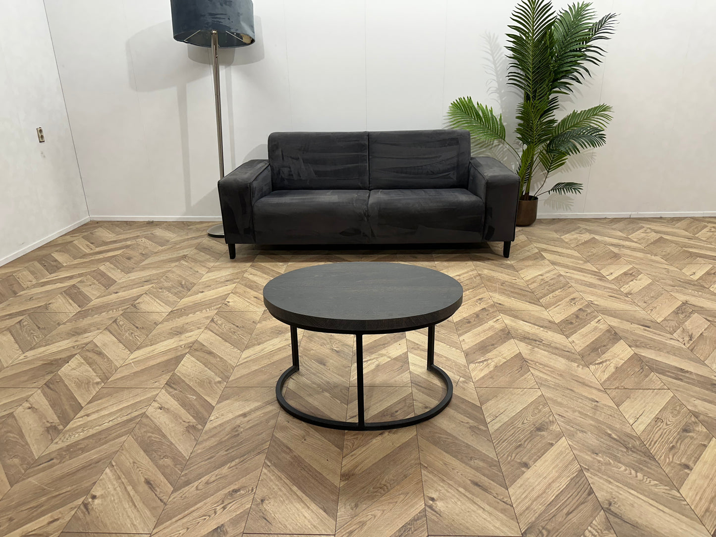 Antraciet Velvet 2.5-Zits Bank ~ Vaste Kussens
