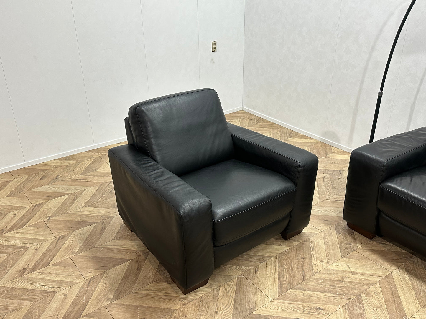 Montèl Zwart Echt Lederen 2.5-Zits Bank Inc Fauteuil ~ Vaste Kussens