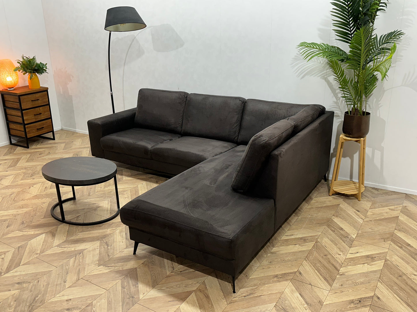 Antraciet Suède Stoffen Hoekbank ~ Losse Rugkussens Met Afneembare Hoezen