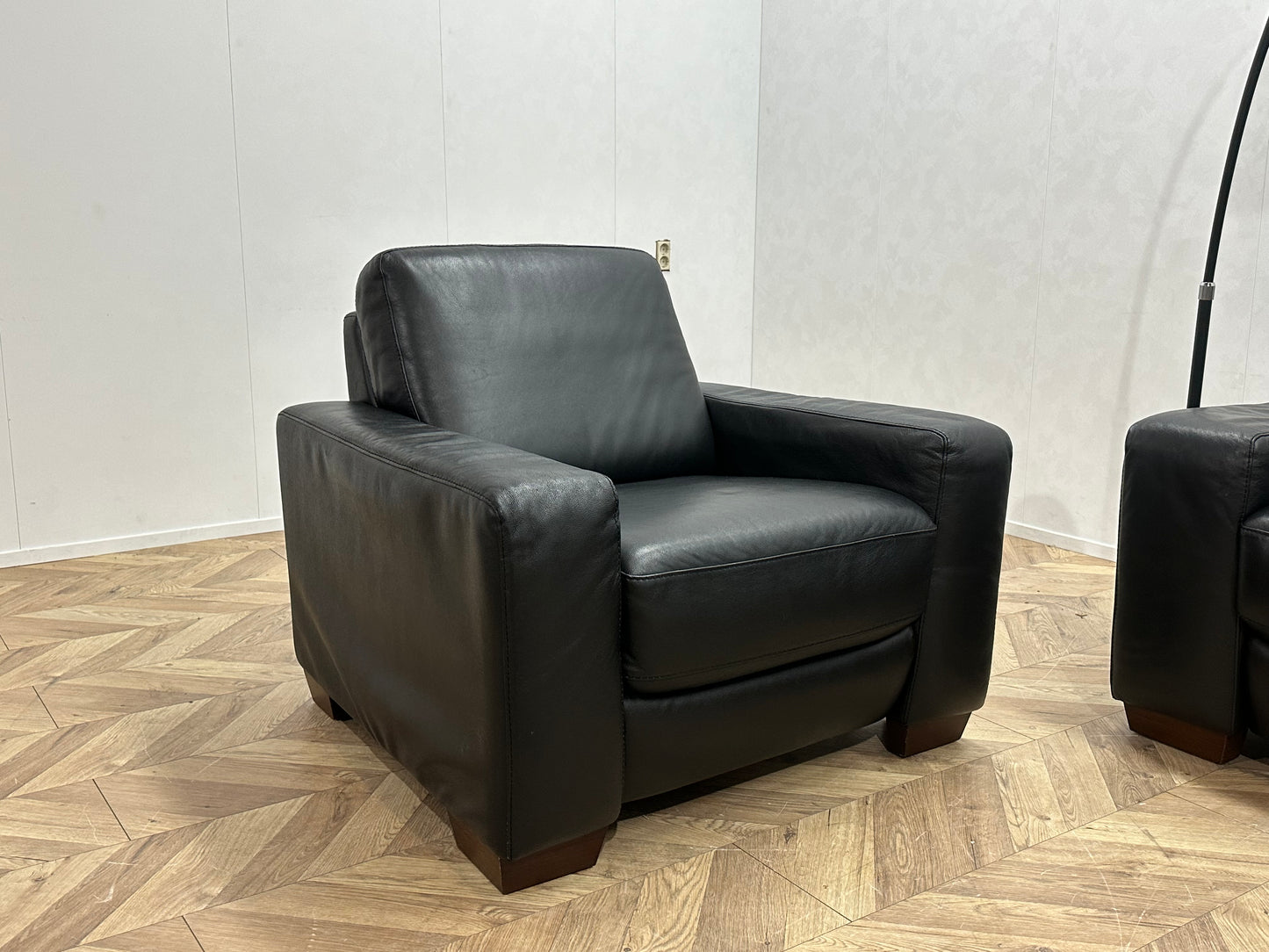 Montèl Zwart Echt Lederen 2.5-Zits Bank Inc Fauteuil ~ Vaste Kussens
