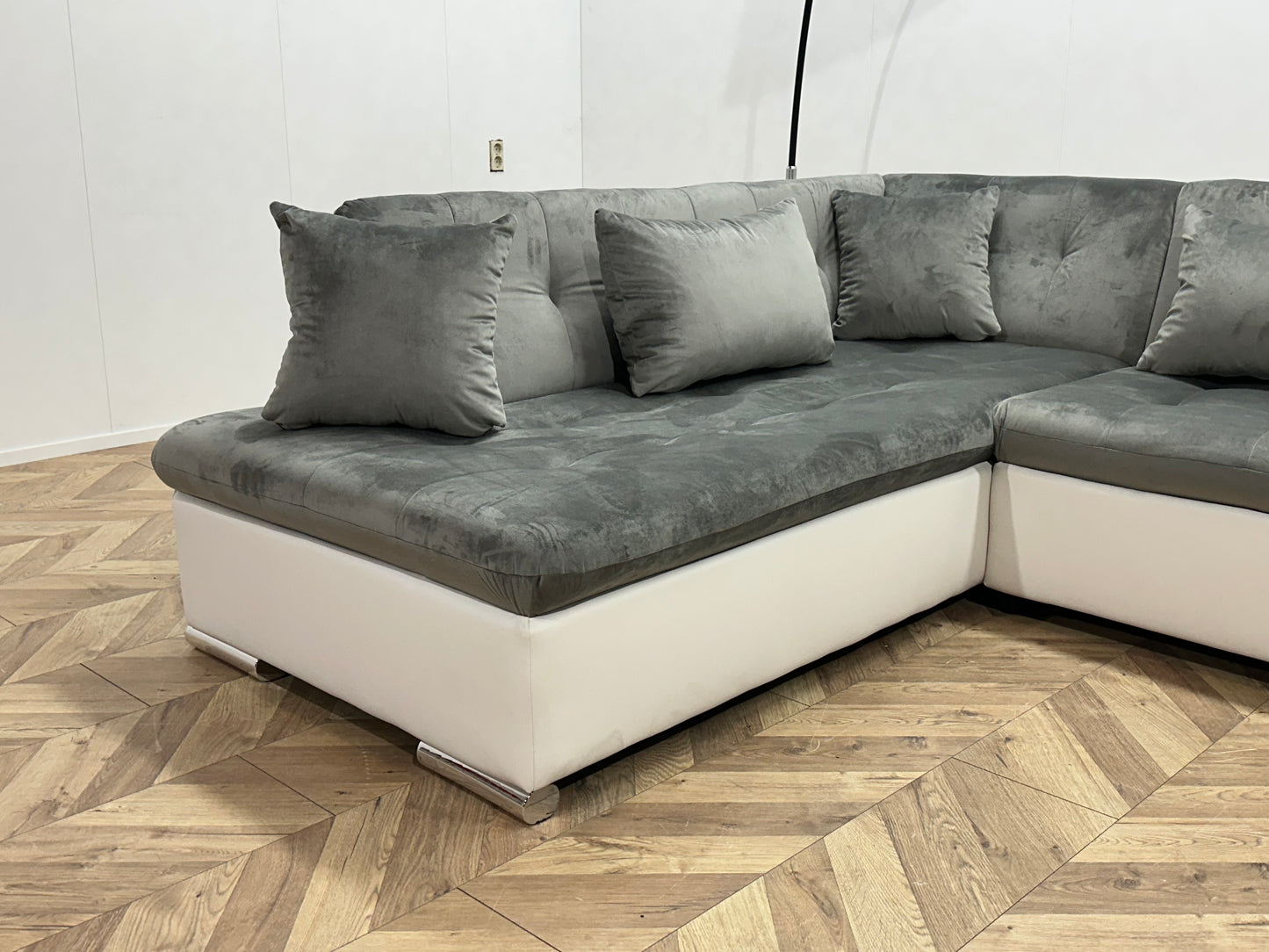 !Showroommodel! Wit/Grijze Lederen Velvet U Bank