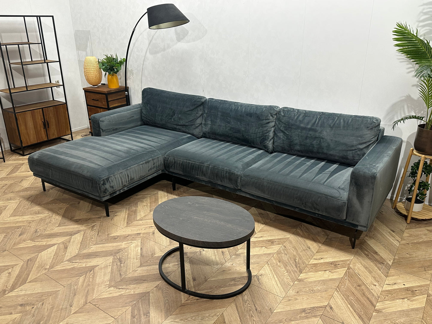 Blauwe Velvet Hoekbank ~ Losse Rugkussens Met Afneembare Hoezen