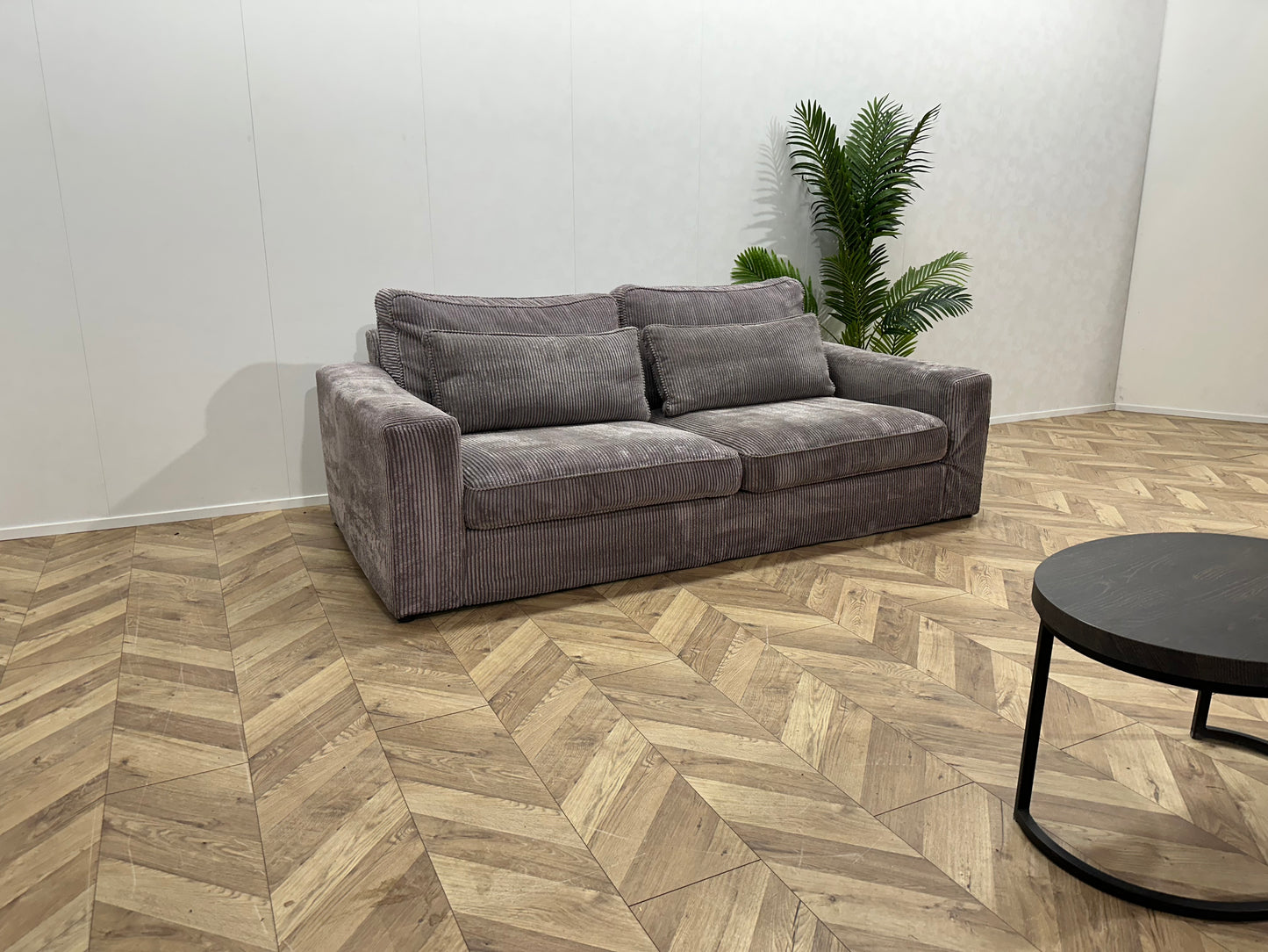 Licht Grijze Ribstof 2.5-Zits Bank ~ Losse Kussens Met Afneembare Hoezen