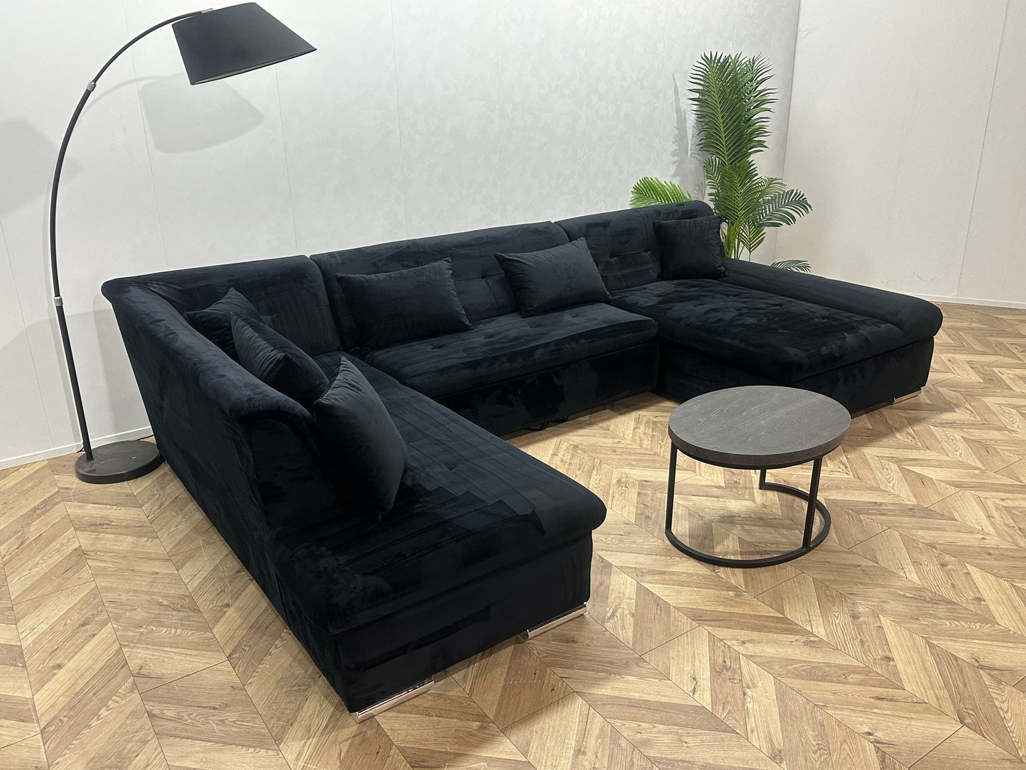 !Showroommodel! Zwarte Velvet U Bank ~ Slaapfunctie ~ Opbergruimte