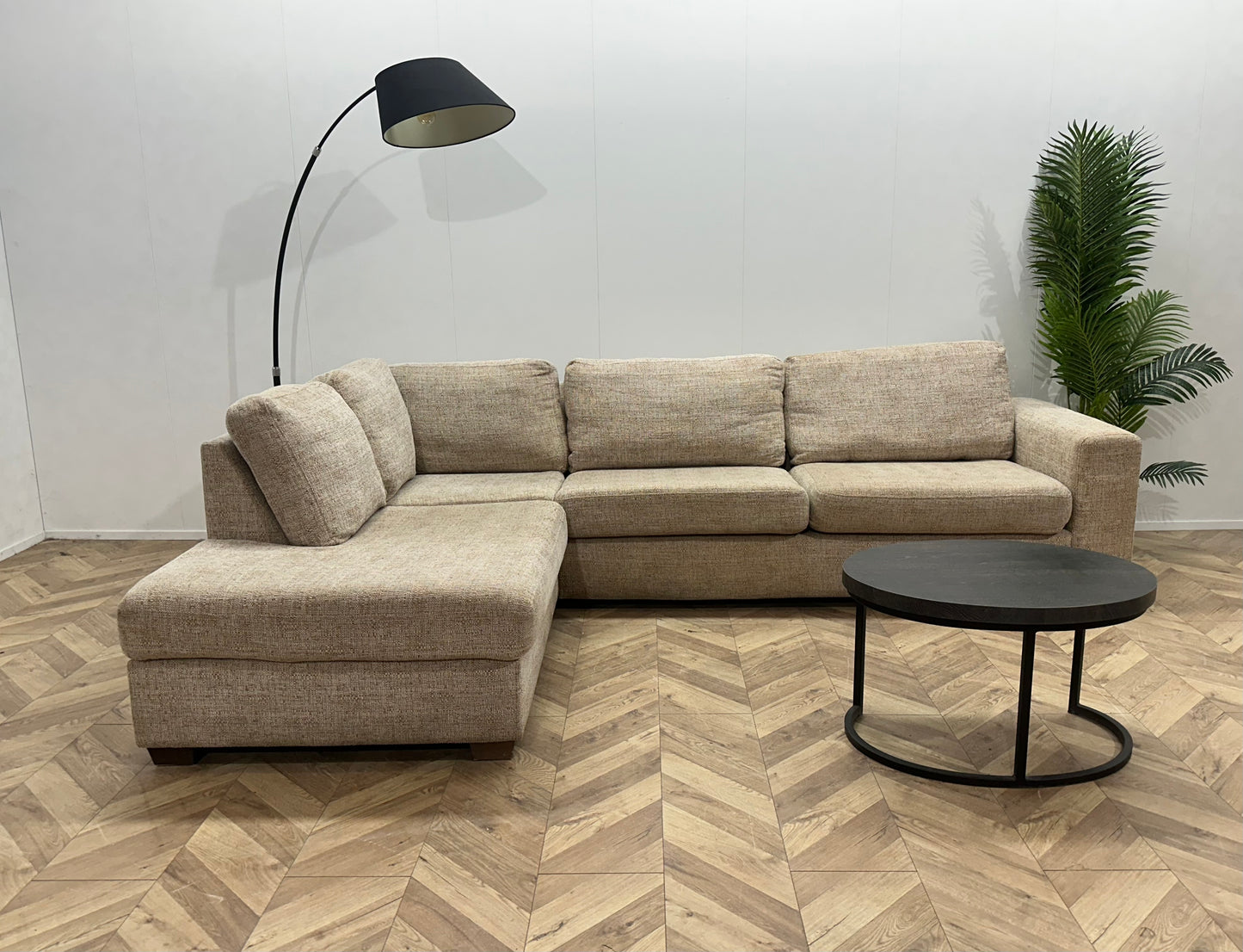 Licht Beige Hoekbank ~ Losse Kussens Met Afneembare Hoezen