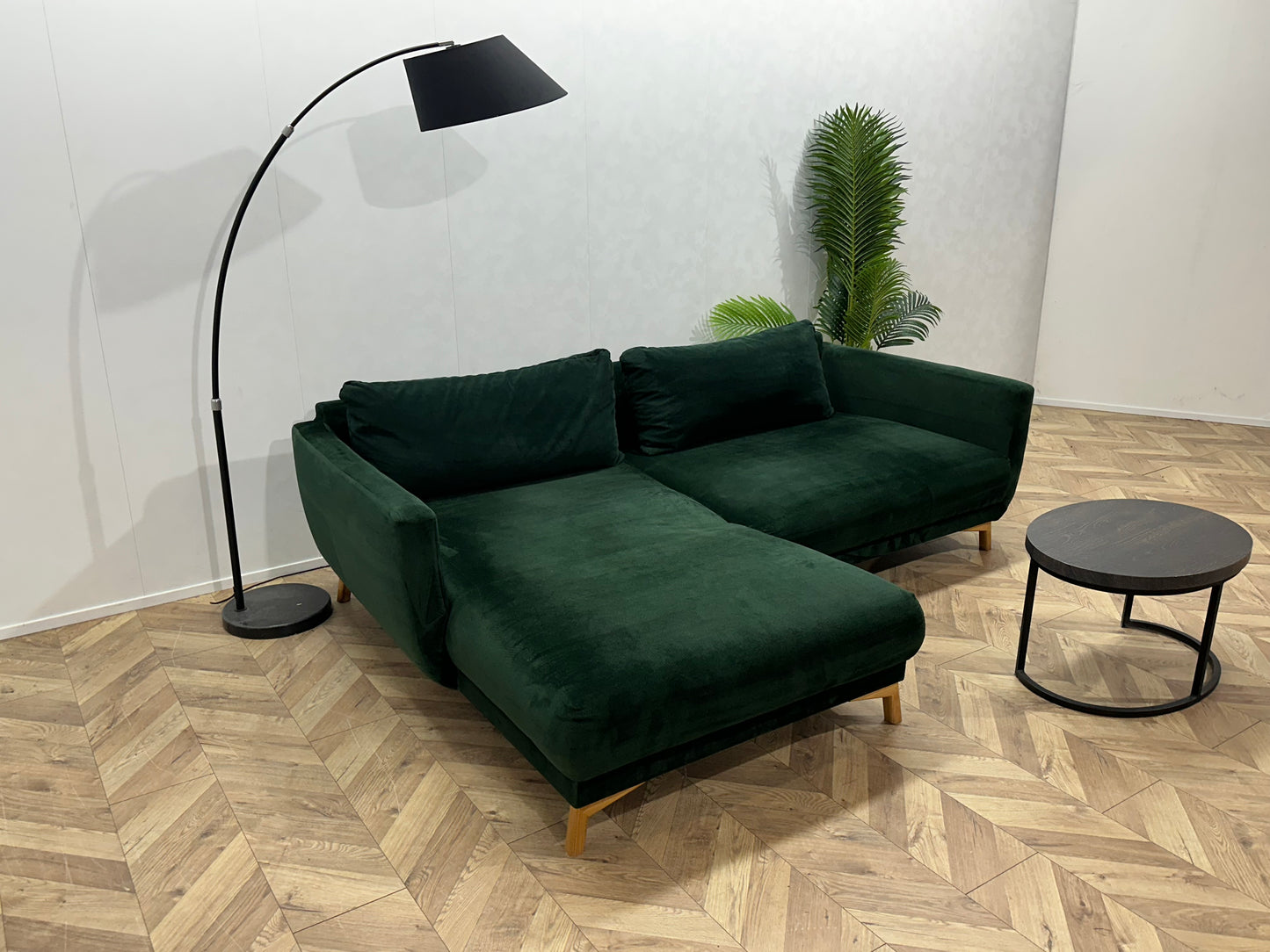 Groene Velvet Hoekbank ~ Losse Rugkussens Met Afneembare Hoezen