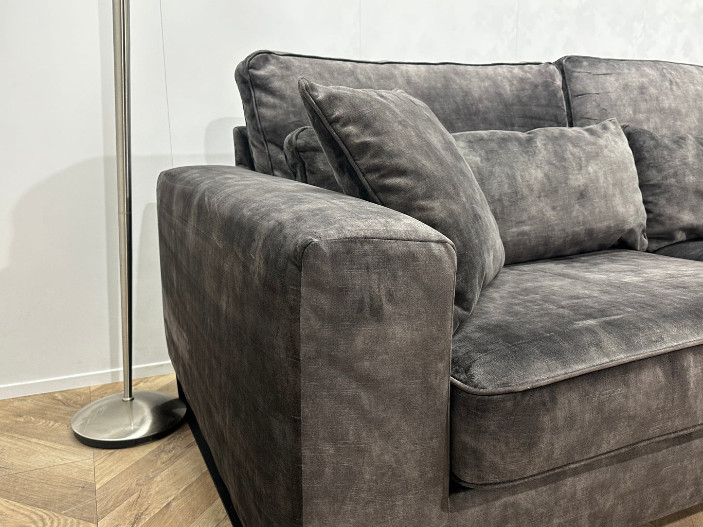Antraciet Velvet Hoekbank ~ Losse Kussens Met Afneembare Hoezen