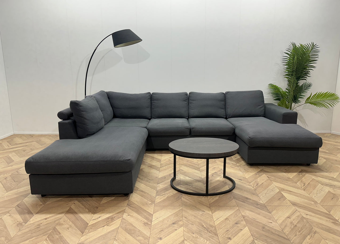 Grijze U Bank ~ Losse Kussens Met Afneembare Hoezen