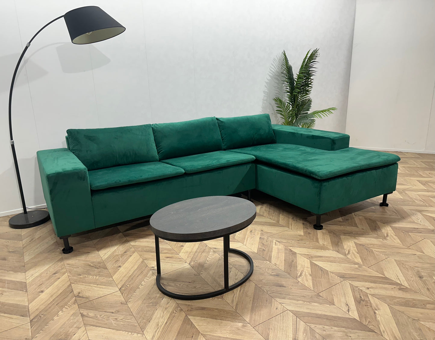Groene Velvet Hoekbank ~ Losse Kussens Met Afneembare Hoezen