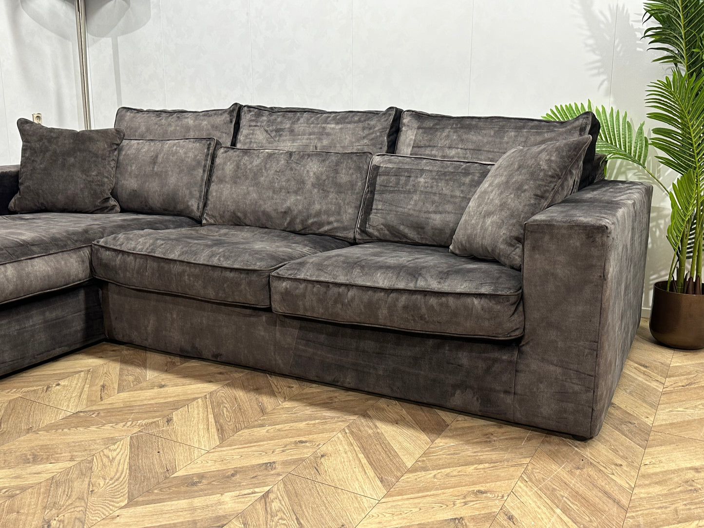 Antraciet Velvet Hoekbank ~ Losse Kussens Met Afneembare Hoezen