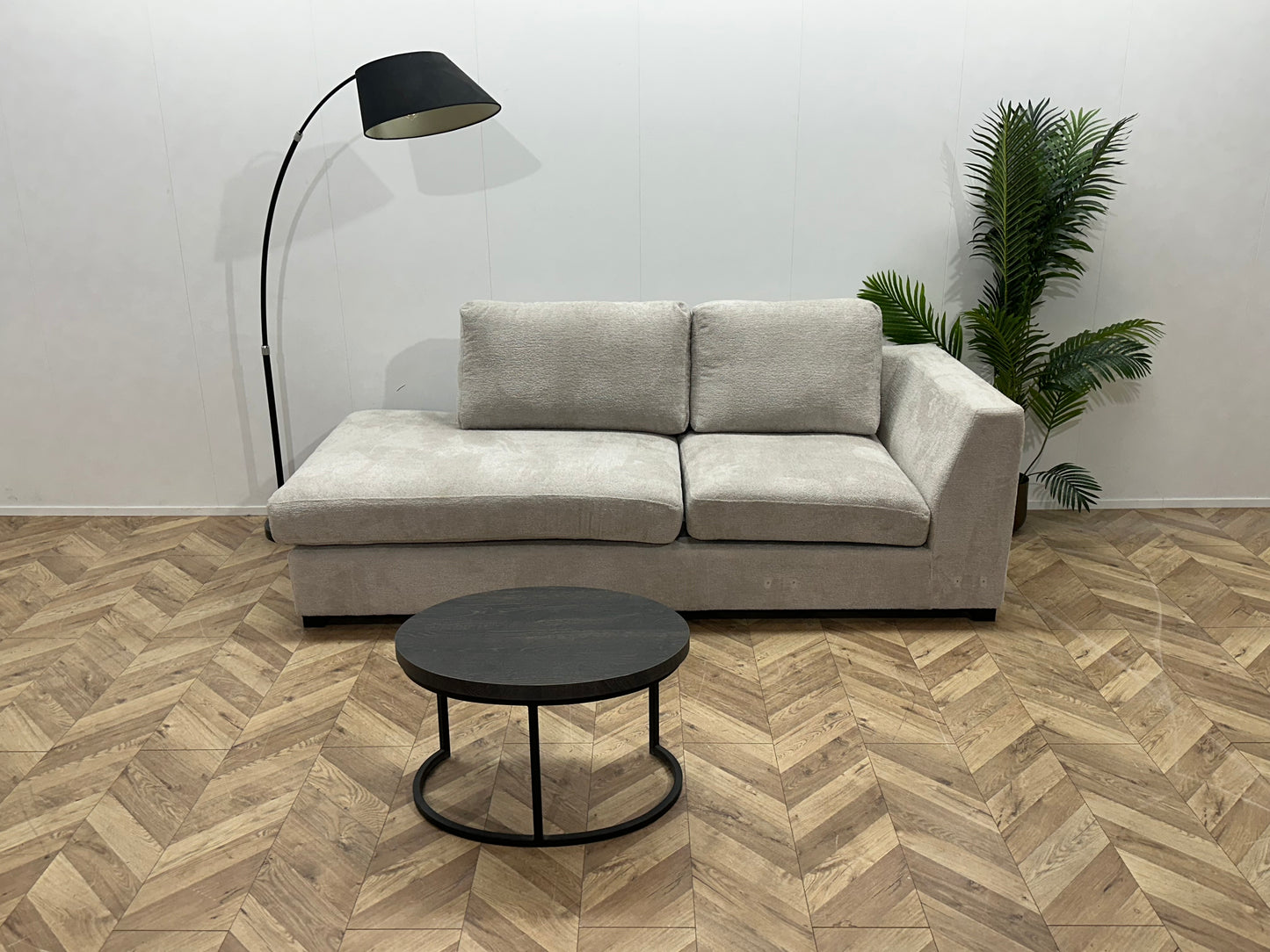 Witte Bouclé Design Bank ~ Losse Kussens Met Afneembare Hoezen