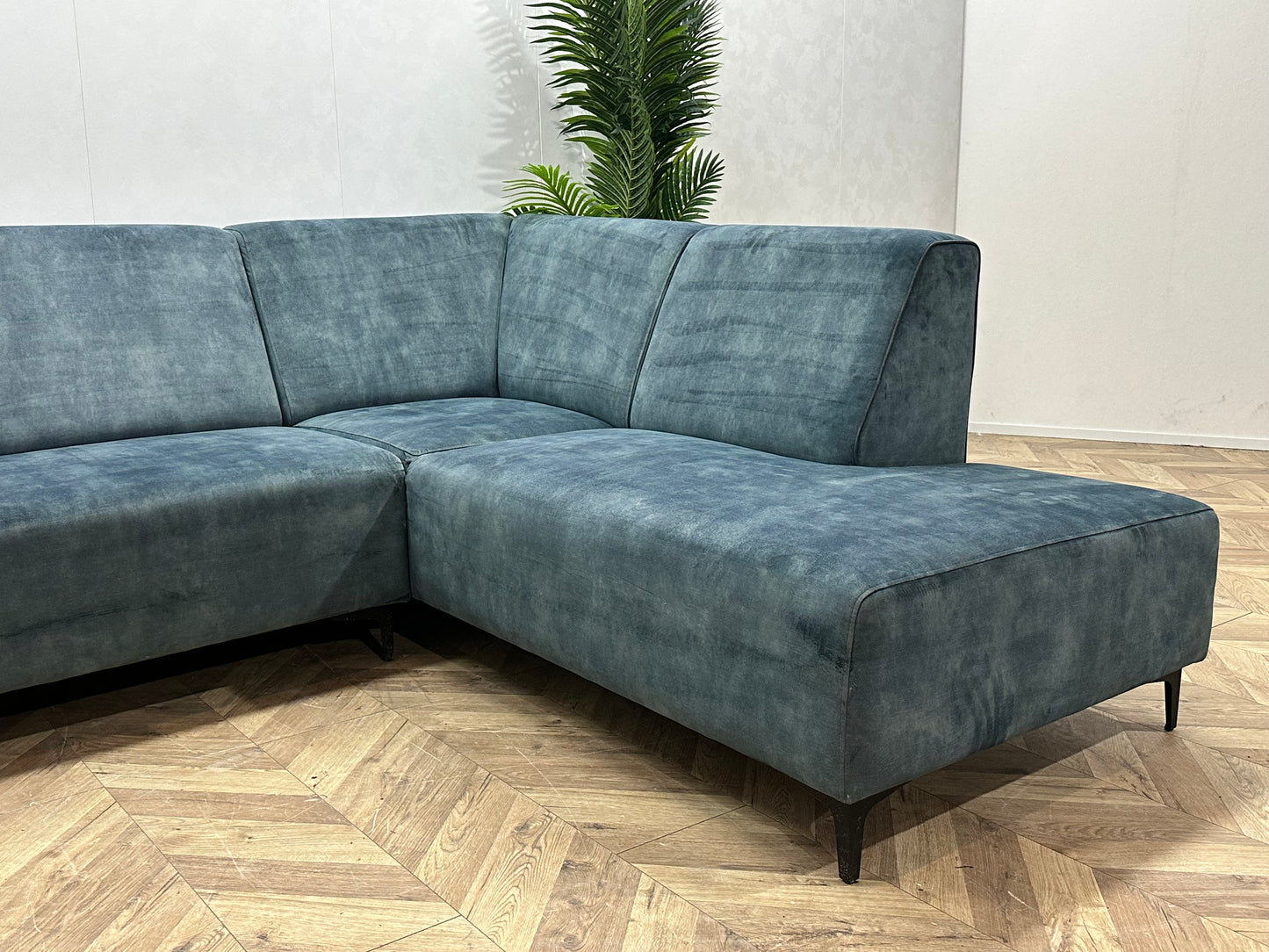 Blauwe Velvet Hoekbank ~ Nieuwstaat