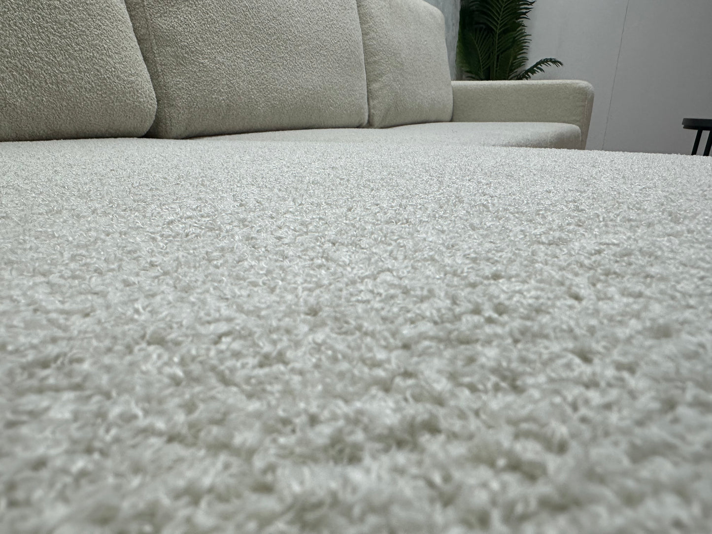 !Showroommodel! Witte Bouclé Stoffen Hoekbank