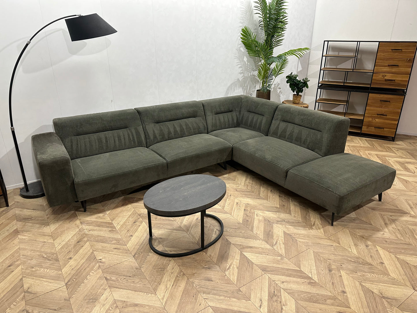 Donker Groene Suède Stoffen Hoekbank ~ Vaste Kussens